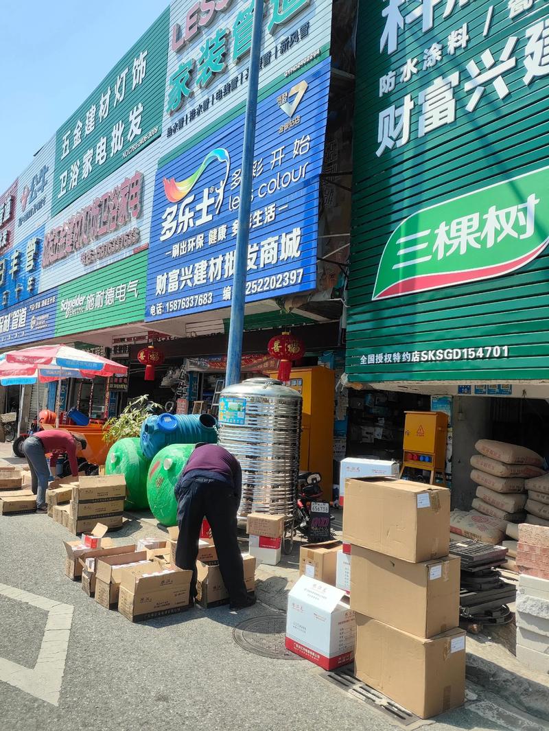 建材批发市场：市场的脉搏跳动